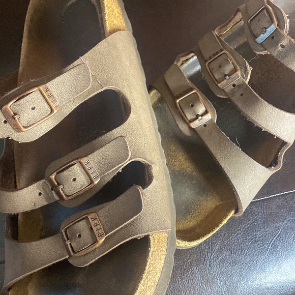 GUC Womens Size 9 Birkenstock - Picture 5 of 5